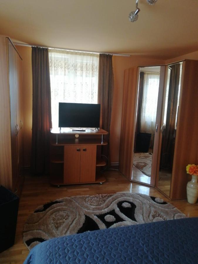 Casuta Bunicilor Villa Pucioasa Exteriör bild